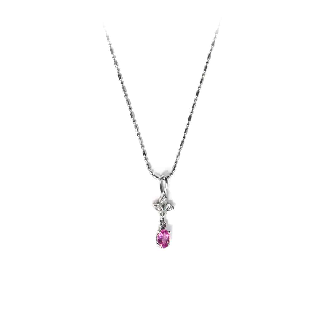 Elegante Ciondolo In Oro Bianco Con Zaffiro Rosa e Diamanti